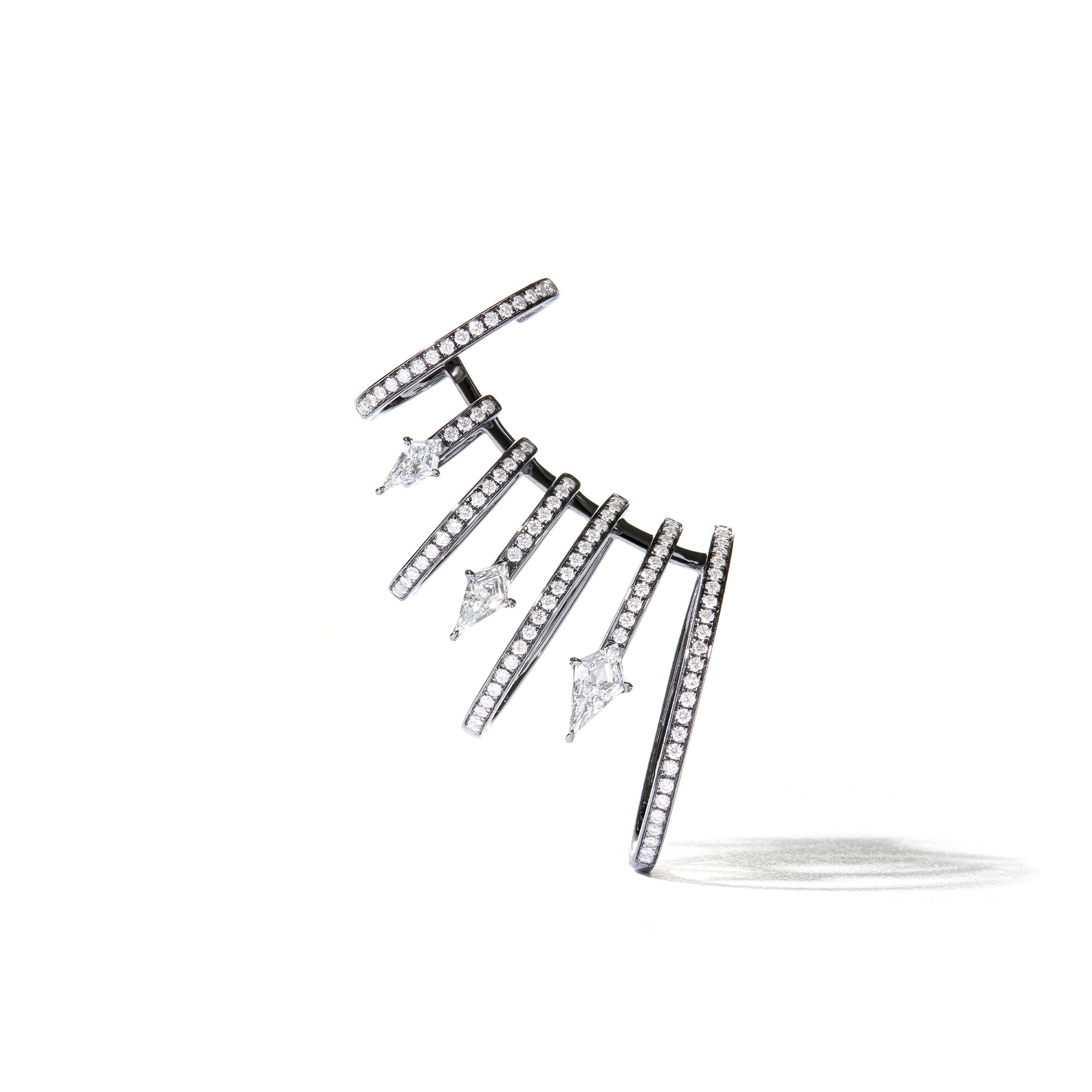 Ezzat Continuum in Blackened White Gold