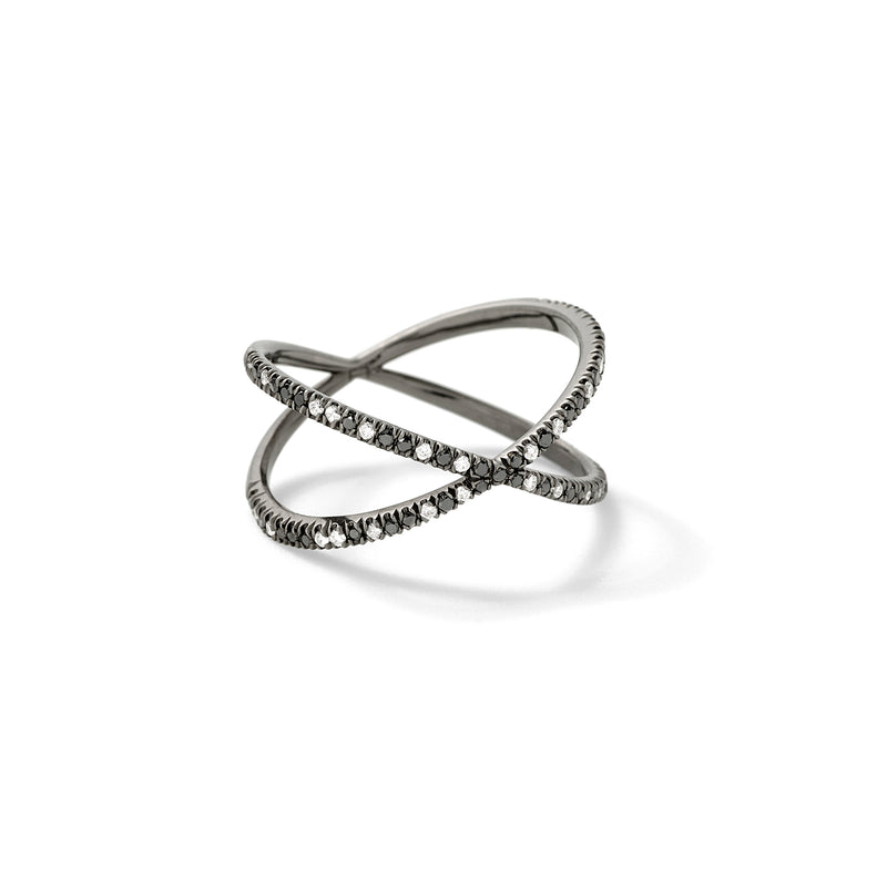 Fine Shorty static in 18K Blackened White Gold with White and Black Diamonds