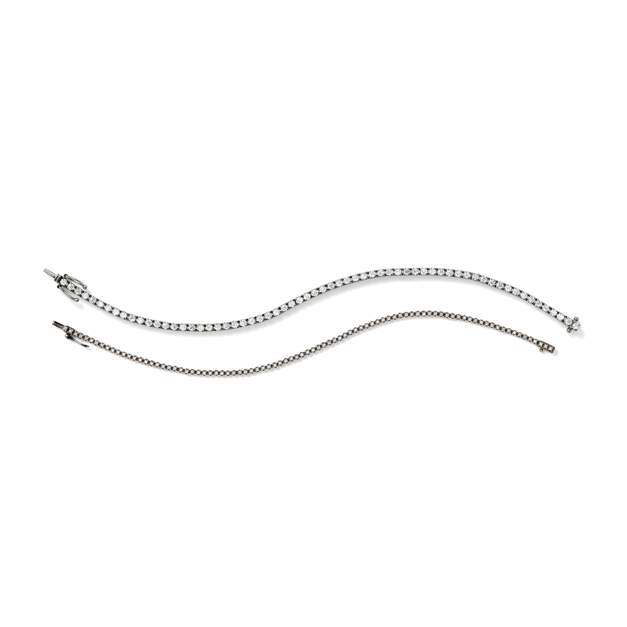 1mm Line Bracelet in 18K Blackened White Gold with White Diamonds