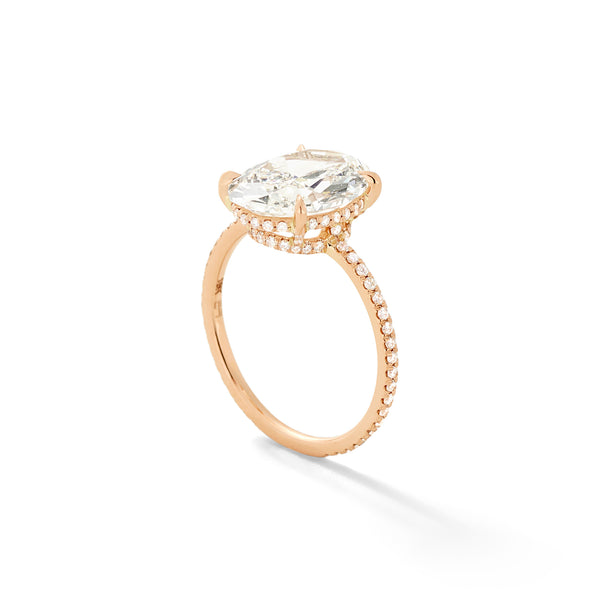 The Oval Muse in 18K Rose Gold with White Diamonds