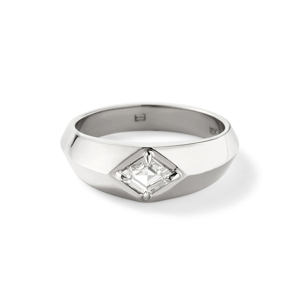 Lozenge Signet in 18K Palladium White Gold with Lozenge Shaped White Diamonds